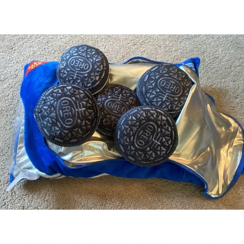 Oreo Package Throw Pillow 